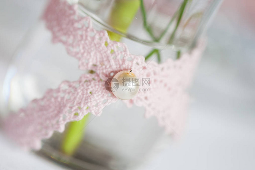 粉色主题节日婚礼餐桌布置和装饰图片