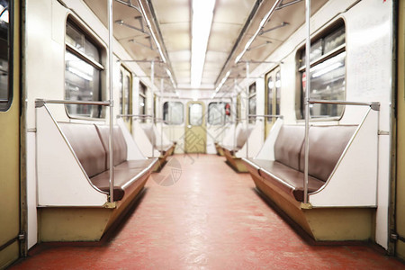 空座的地铁车厢空荡的地铁车厢图片