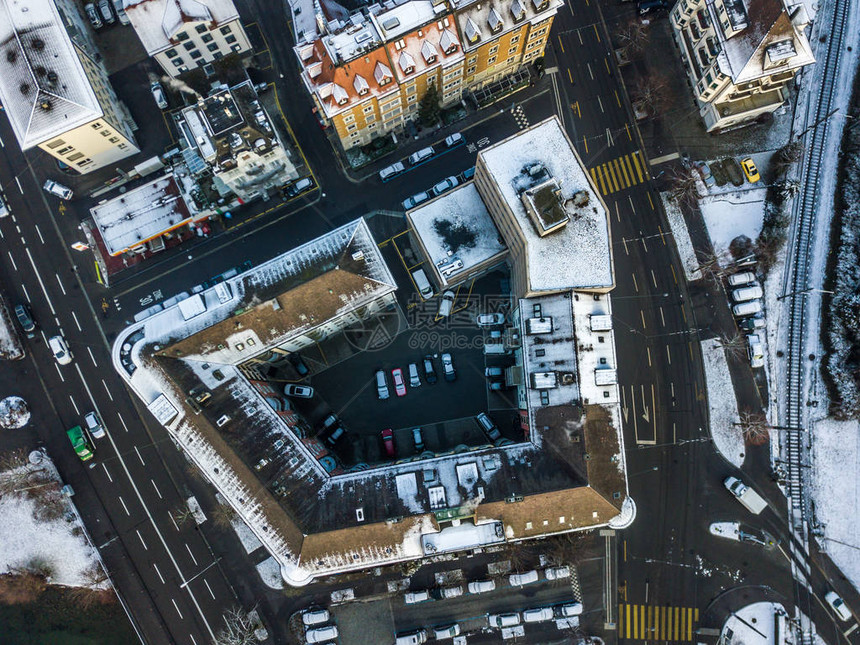 城市街区建筑的空中景象图片