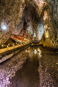 Stopica洞穴图片