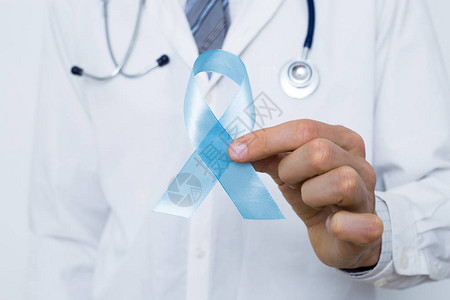 前列腺癌概念穿白大衣的医图片