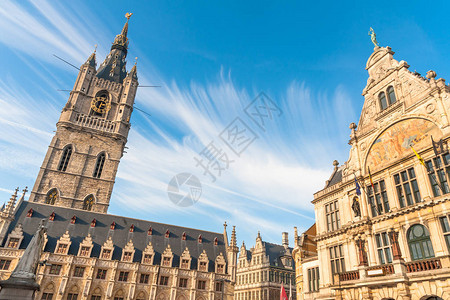 比利时根特圣巴弗普林广场GhentClothHall和荷兰皇家荷兰剧图片