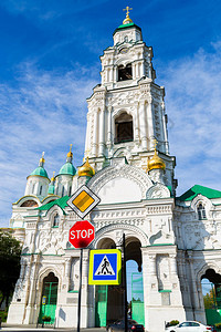 克里姆林宫乌斯彭基大教堂和贝尔塔在俄罗图片