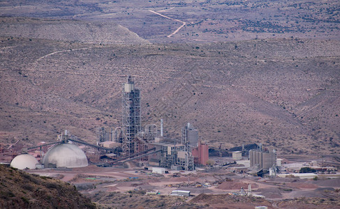 对沙漠中亚利桑那州采矿设高清图片