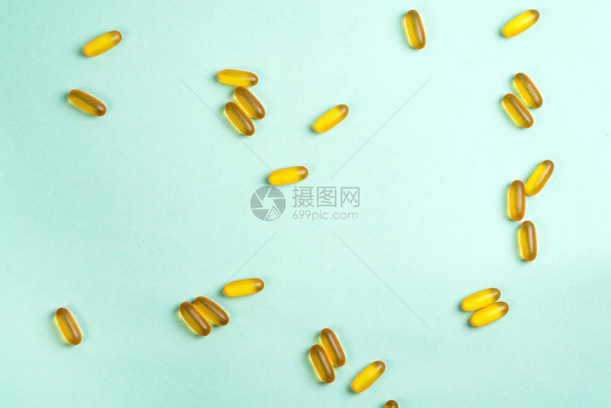 Omega3个蓝底图片