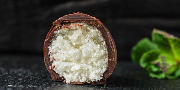 糖果椰子巧克力甜点和健康甜点菜单概念背景顶部视图片