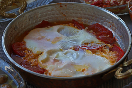土耳其早餐鸡蛋炒鸡图片