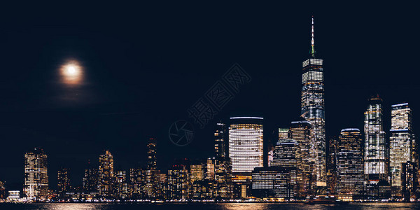 纽约市天际和下城曼哈顿的惊人全景图片