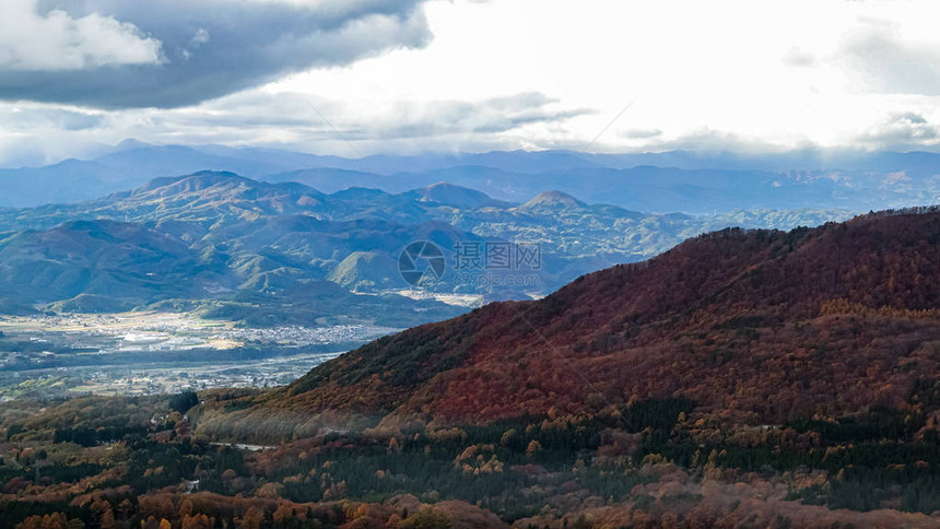 日本的zaosarukura景观图片
