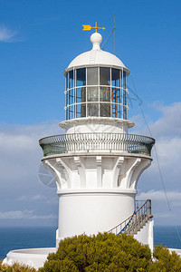 舒格洛夫角灯塔位于海豹岩村以东一处引人注目的岬角上它于1875年竣工图片