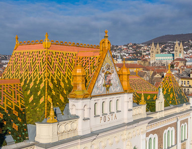 匈牙利佩奇美丽的邮政宫殿图片