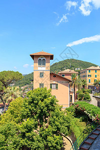 意大利卡莫利里维埃拉迪莱万特山坡上的房子海图片