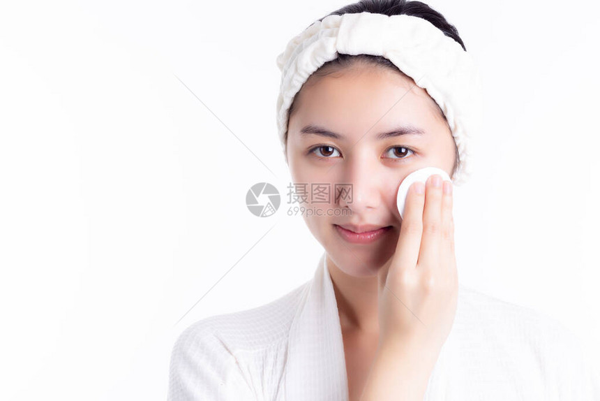 亚洲女使用化妆棉图片