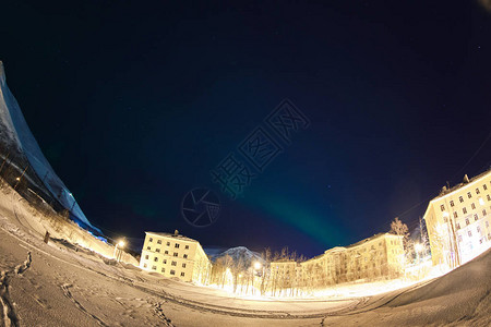 芬兰拉普兰州冬季的博雷利斯活动高清图片
