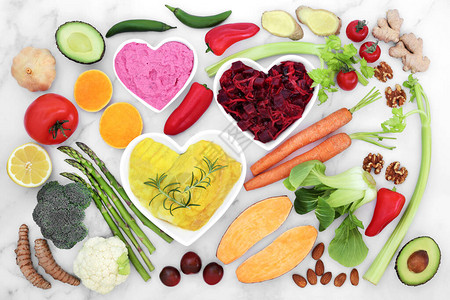 健康的心脏和心血管系统的健康食品图片