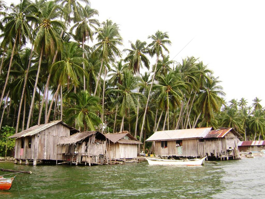 菲律宾SuriigaodelSur的渔村图片
