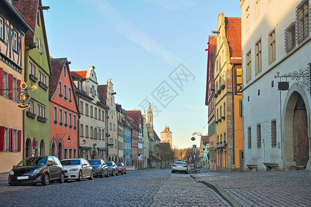 美丽的Deutsch街道的罗亨堡boutde图片