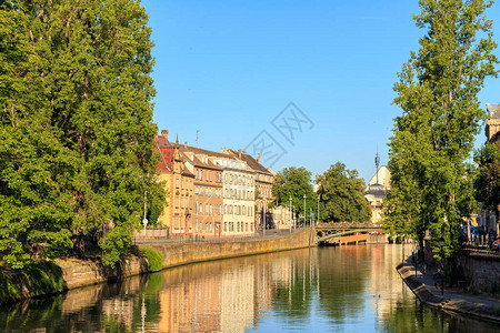 法国斯特拉斯堡斯特拉斯堡历史中心的房屋生病的河Quai圣图片