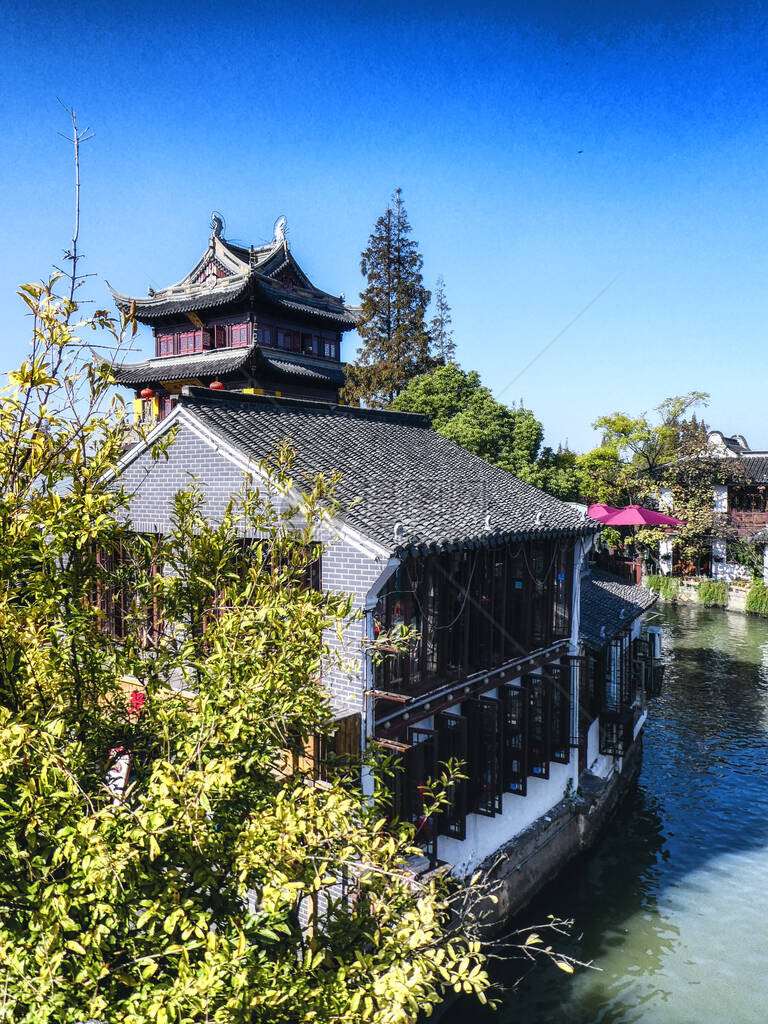 上海珠家岛水镇的传统建筑和运图片