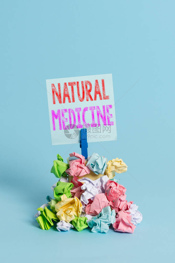 显示自然医学的书写笔记各种治愈或治疗疾病系统的商业概念提醒堆彩色皱图片