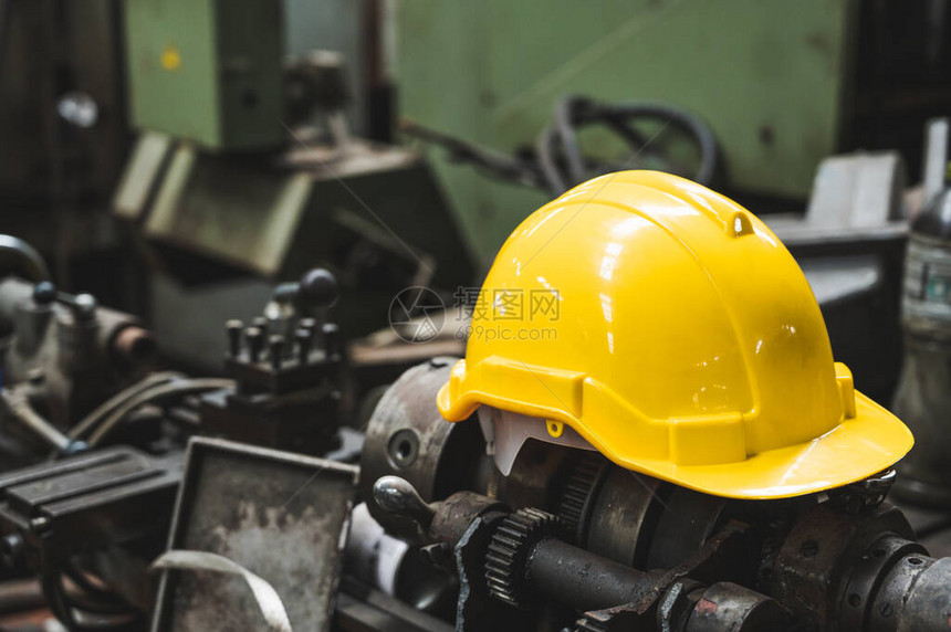 工业安全头盔仓库工人的硬帽图片