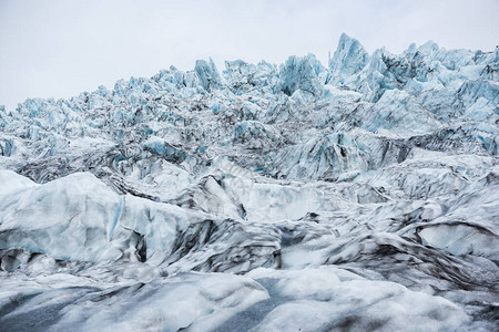 冰川上的美丽风景图片