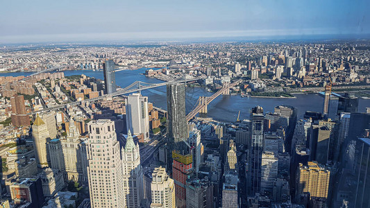 曼哈顿和布鲁克林的全景图片