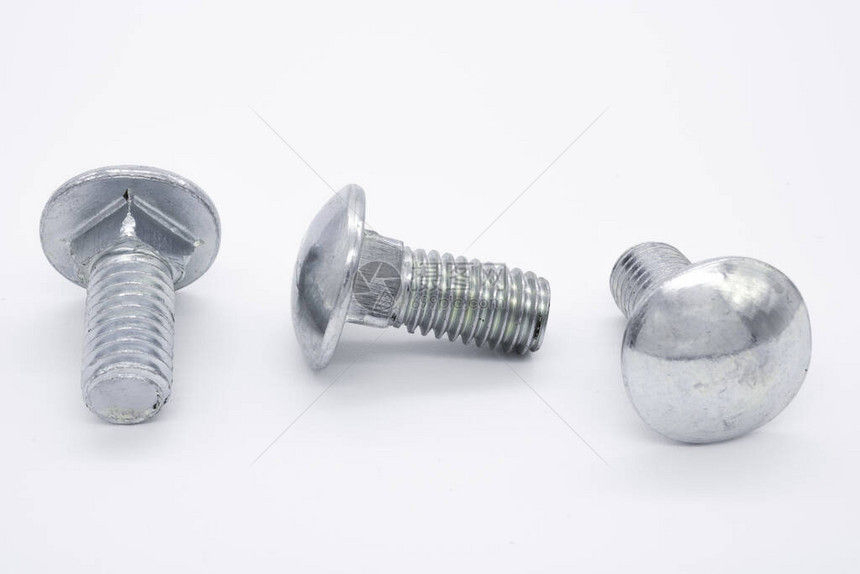 工业中使用的汽车螺栓或汽车螺图片