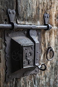 古老的生锈钢锁栓图片