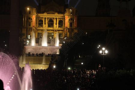 巴塞罗那Montjuc的魔法喷泉图片