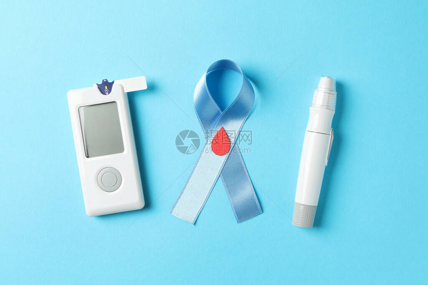 蓝色背景的蓝色认识丝带和糖尿图片