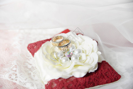 结婚戒指结婚标志属假日庆祝活图片