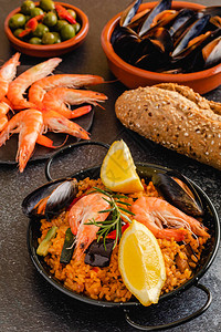 西班牙传统配海产食品图片
