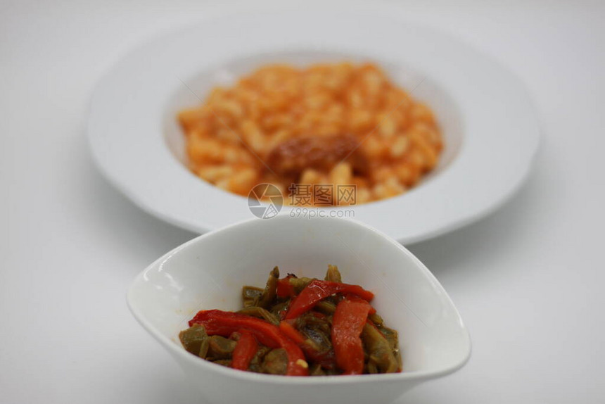 白豆和烤辣椒图片