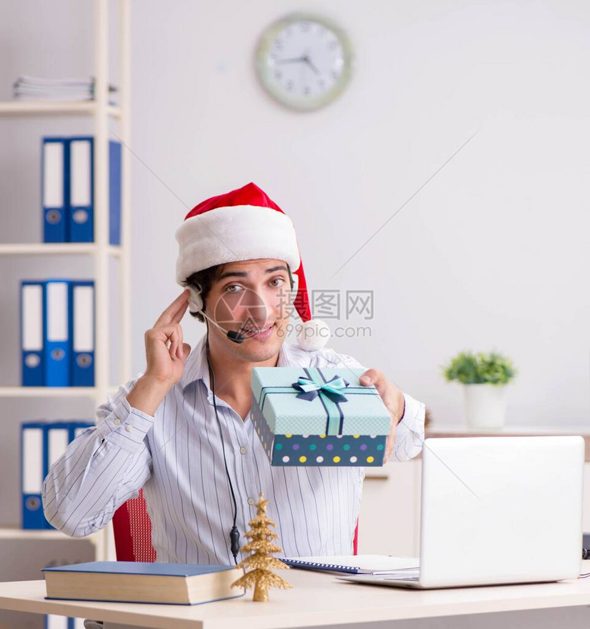圣诞节销售期间的电话售卖业务图片