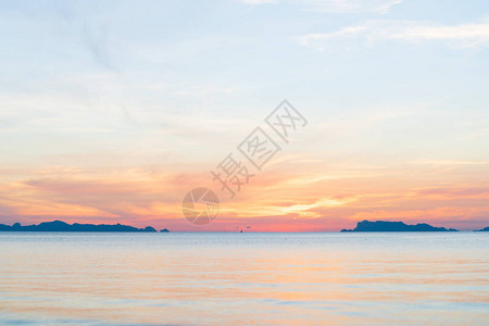 夏季海景蓝色软海天图片