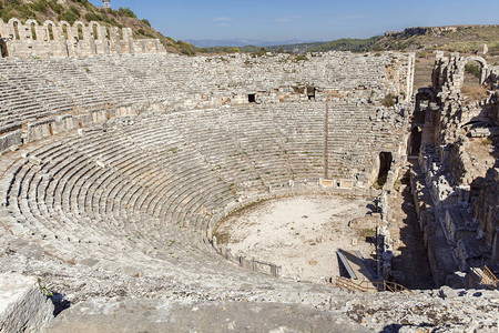 古希腊剧院的废墟土耳其安塔利图片