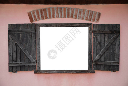 谷仓木旧窗户粉红色墙上有砖块图片