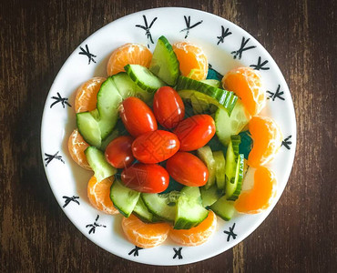 健康盘配柑橘黄瓜和西红柿阿姆斯特丹图片