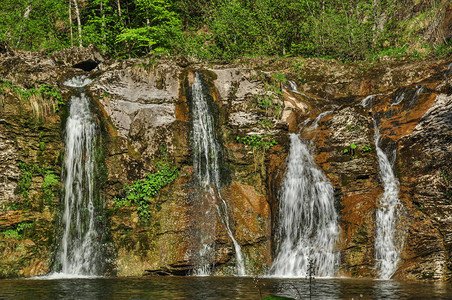 Oetcher公园的瀑布图片