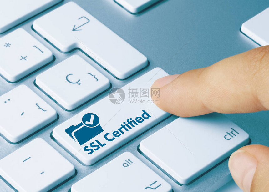 SSL认证写在金属键盘的蓝键图片