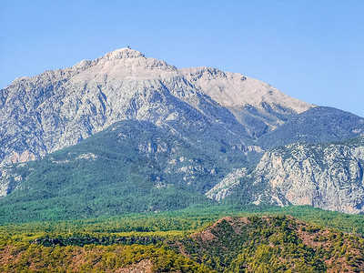 土耳其Tahtali山位于Taurus山脊图片