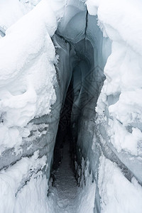 阿拉斯加马塔努斯卡冰川洞入口高清图片