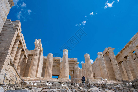 古希腊柱子和楼梯图片