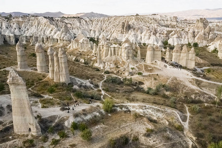 宇智波鼬风景如画的远路背景