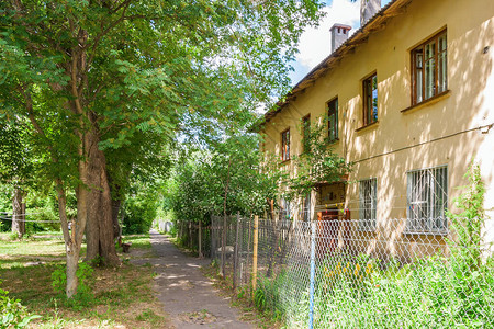 NizhnyNovgorod一栋老房子的安静图片