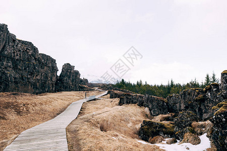 Sylfra断层冰岛Thingvedlir谷的Sylfra断层图片