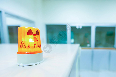 在X射线实验室中将辐射危险符号离子化图片