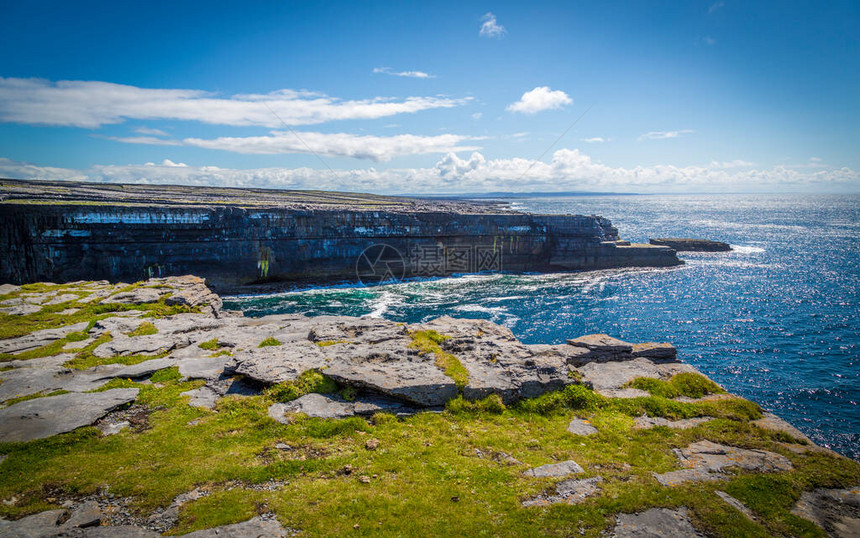 爱尔兰高尔韦岛阿兰群岛Inshmore的DunAo图片
