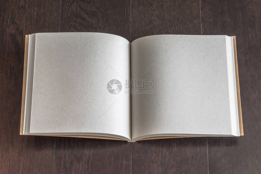空白的平方尺寸书模拟目录杂志小册子公开注解页模板图片